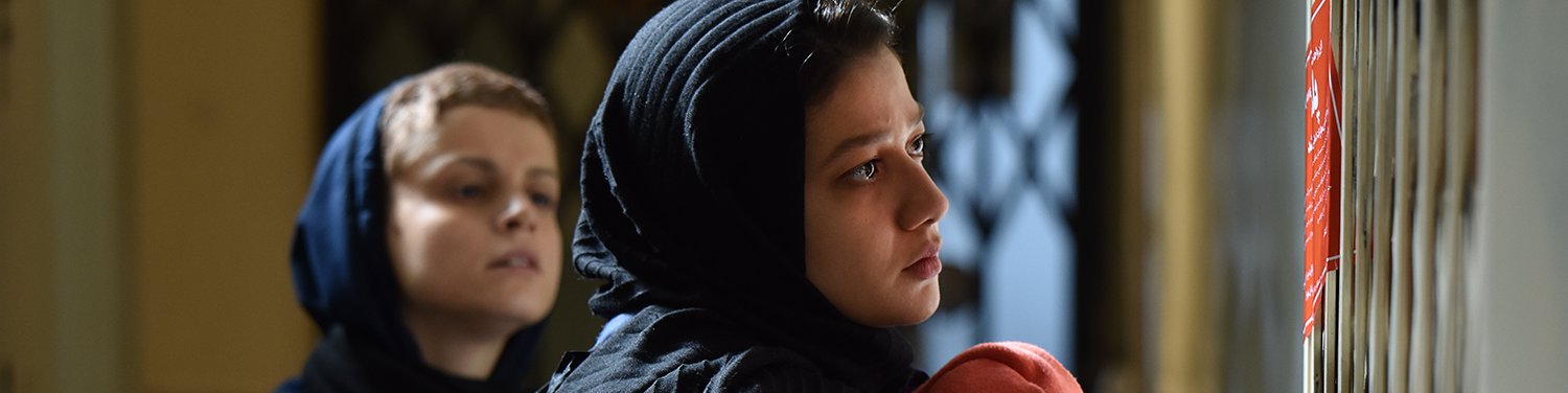 1._left_Ghazal_Shojaei_Right_Sadaf_Asgari.jpg