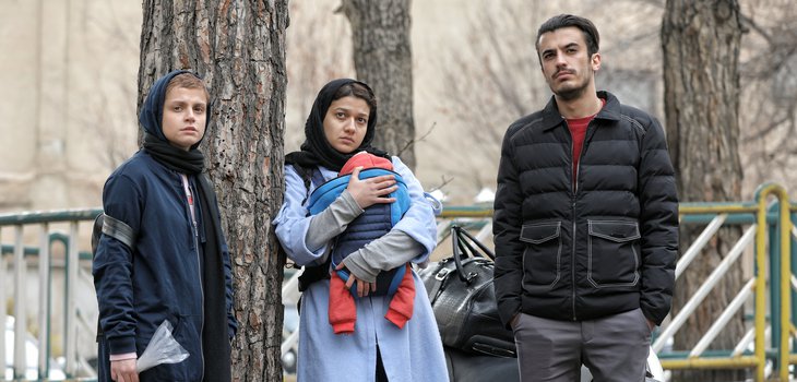 9.__left_Ghazal_Shojaei_Middle_Sadaf_Asgari_Right_Amirreza_Ranjbaran.jpg