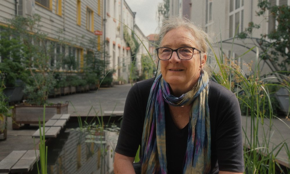 BarbaraBuser_Webbilder-1-scaled