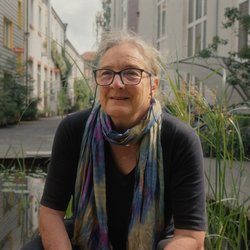 BarbaraBuser_Webbilder-1-scaled