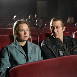 FallenLeaves_Filmstill1_photo_Malla_Hukkanen