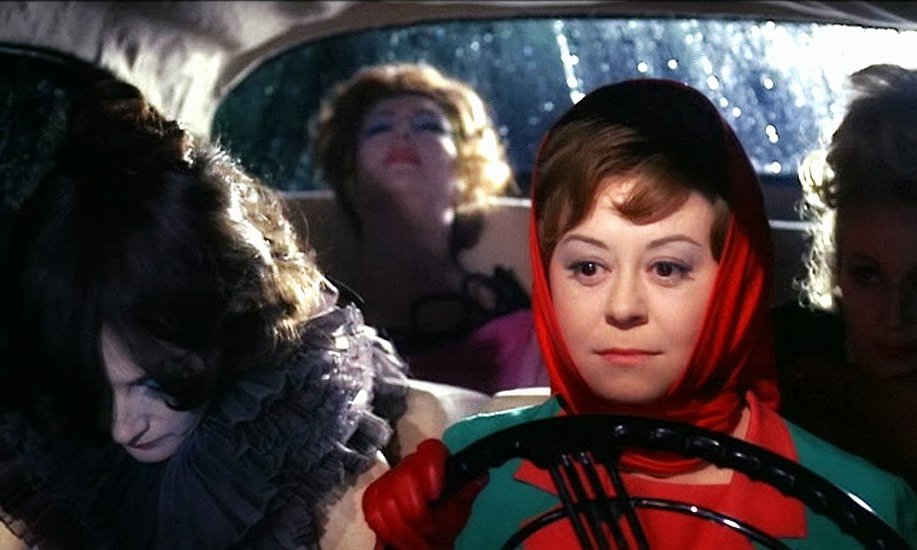 GIULIETTA SPIRITI FELLINI8.jpg
