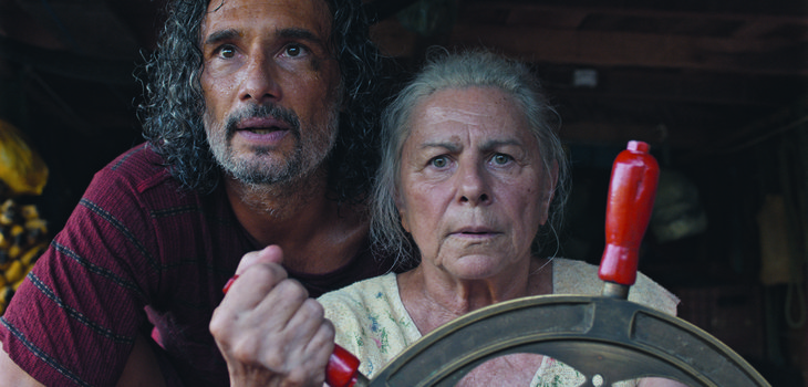 THE_BLUE_TRAIL_Still_2(c)Guillermo_Garza_Desvia