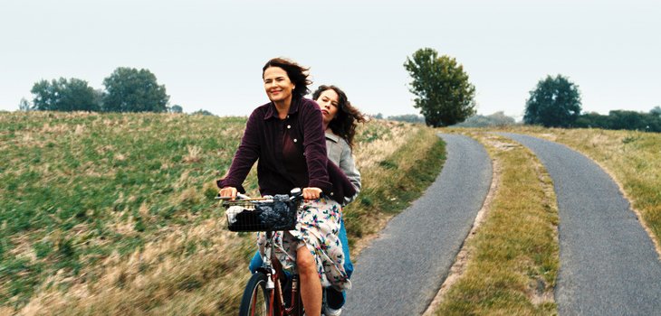 miroirsno3_filmstill2_foto_-hans-fromm_uid_689096693eaa1