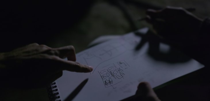 naza-still2
